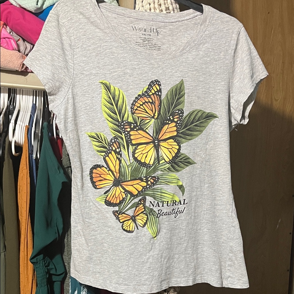 Wound Up Gray Tee with Butterfly Design (Mariposa)